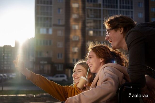 Untitled design - 1 Social Experiences in Big Cities